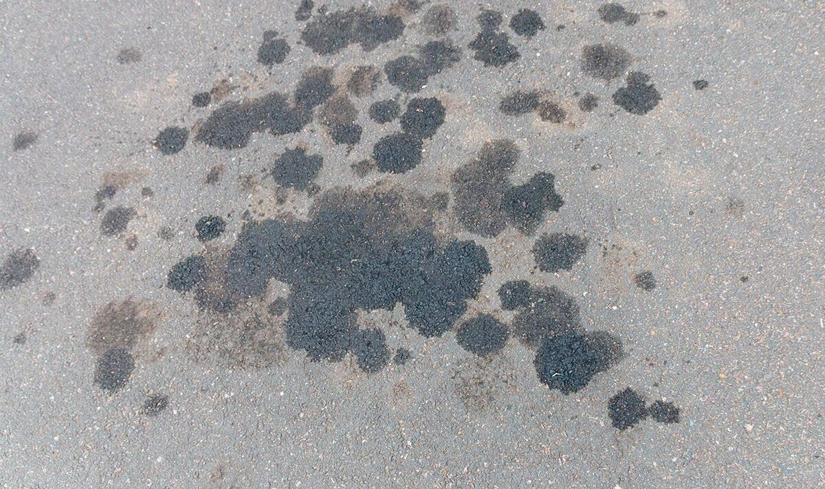 Why oil stains are a problem in driways