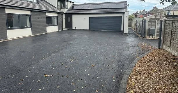 Tarmac Driveway Service In Lancaster